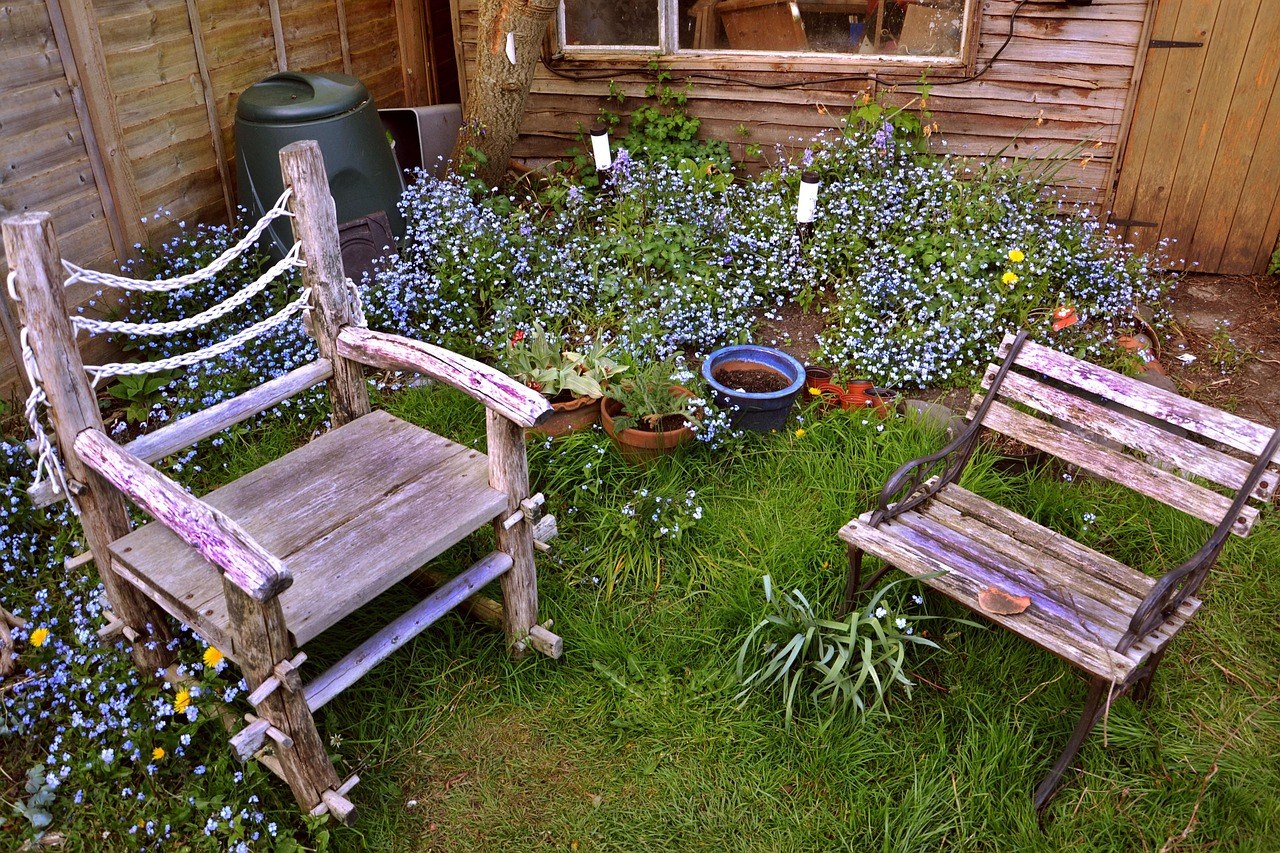 Outdoor garden chairs and seating ready for container loading and export