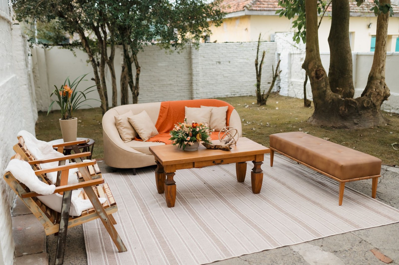 Hotel patio with commercial outdoor loungers from a Chinese manufacturer