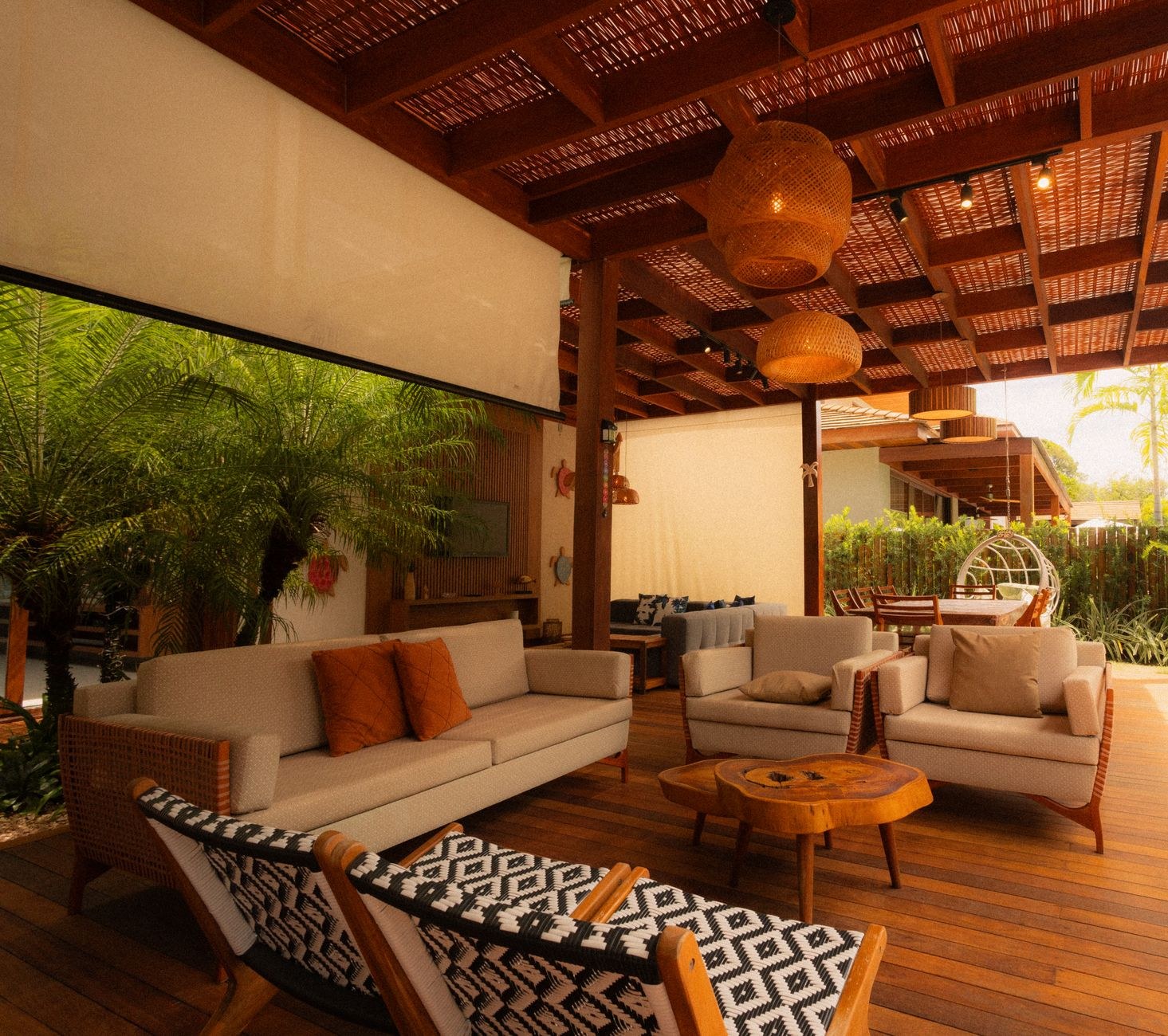 Outdoor furniture production and warehouse facility in China