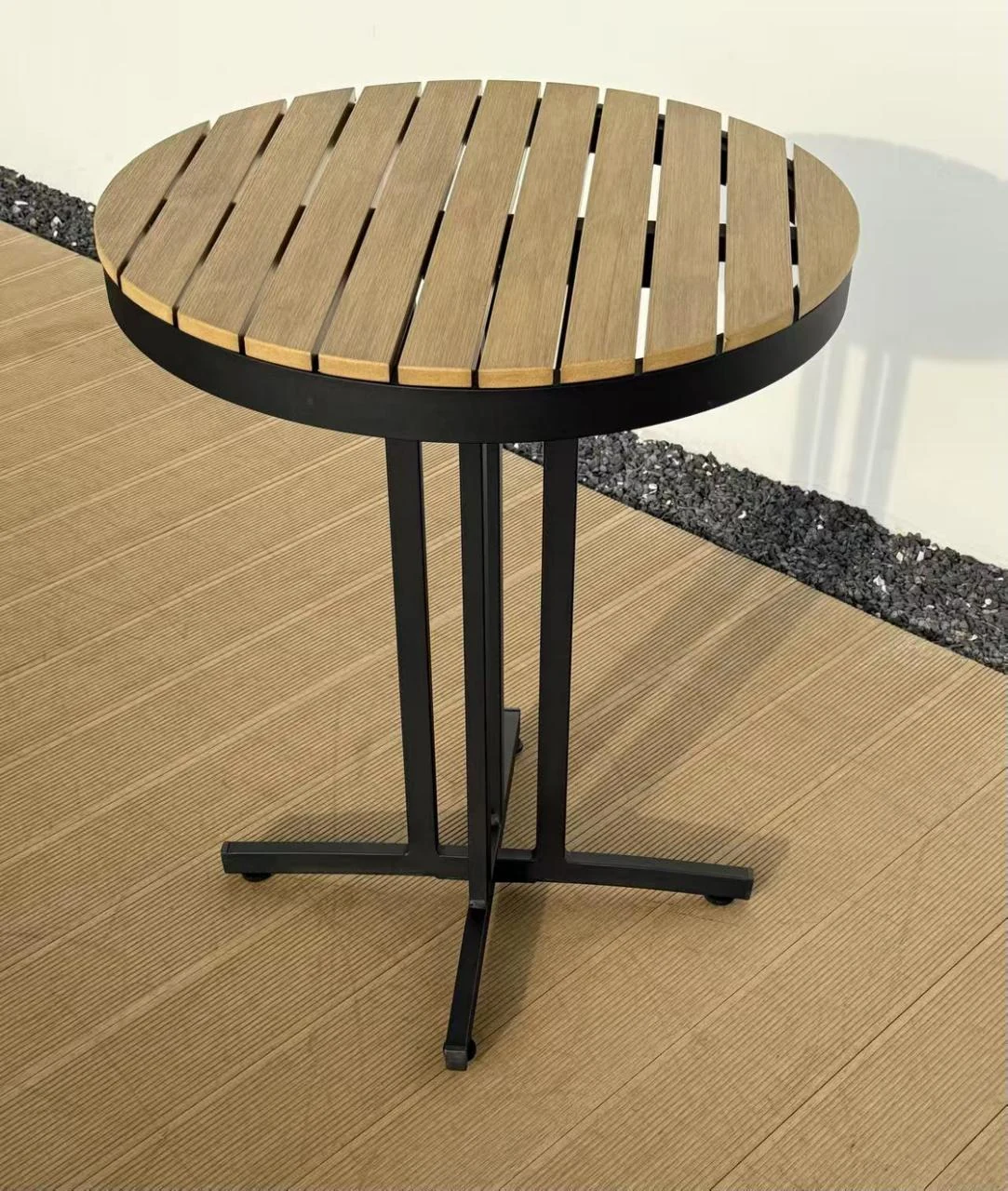 SV-F0206 طاولة طعام خارجية من ألومنيوم · سطح دائري