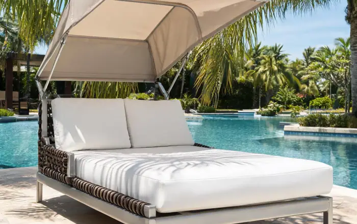 Resort outdoor daybed
